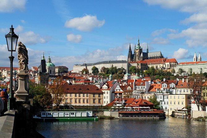 best-of-prague-private-walking-tour-left-and-right-riverbank