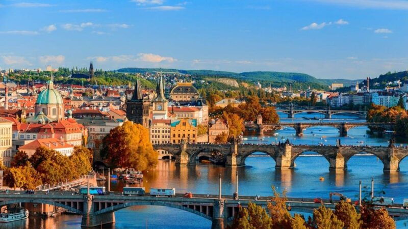 best-of-prague-private-walking-tour-with-local