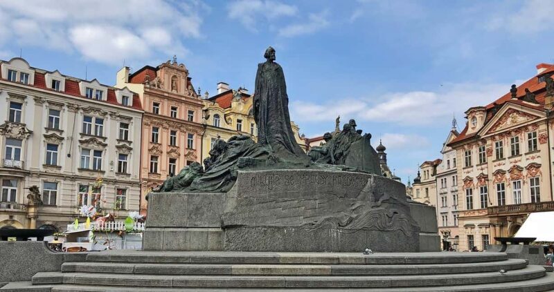 Best of Prague Walk Tour with a Professional Guide - Key Points