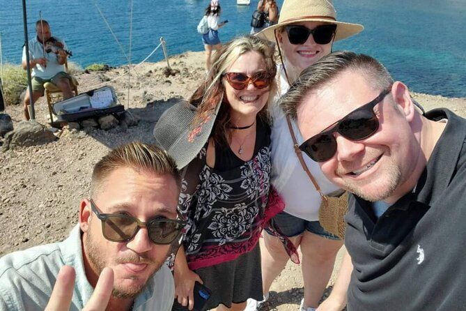 best-of-santorini-private-customizable-tour