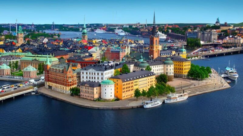 best-of-stockholm-private-walking-tour-with-a-local
