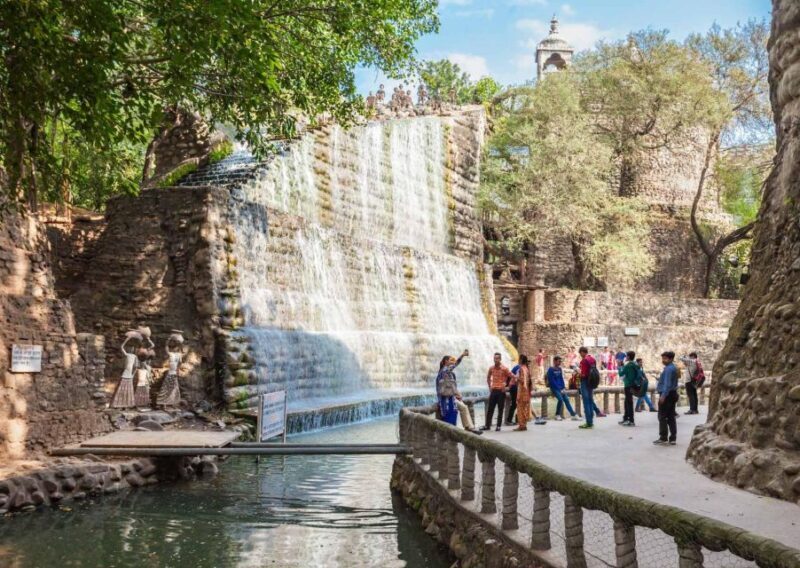 Best of the Chandigarh (Guided Full Day City Tour) - Who Should Consider This Tour?