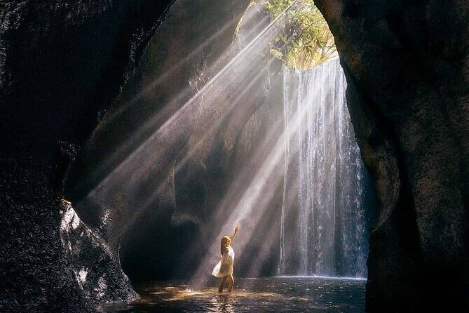 Best of Ubud Waterfalls Private Tour - Transportation and Logistics