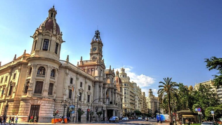 best-of-valencia-private-walking-tour-with-a-local