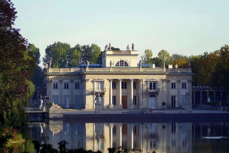 best-of-warsaw-full-day-private-tour-with-private-transport
