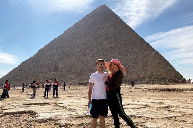 Best Package 4 Days to Giza, Cairo, Alexandria, Dinner Cruise - Day 1: Smooth Arrival and Transfer