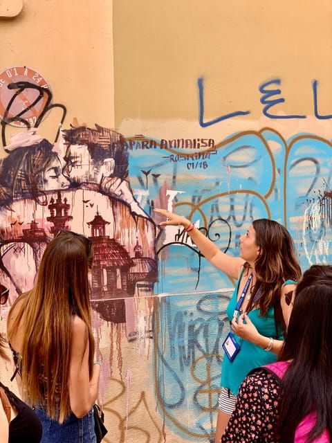best-street-art-in-valencia-walking-tour