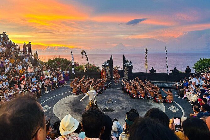 Best Sunset at Uluwatu with Kecak Dance - Experience the Best Sunset at Uluwatu with Kecak Dance: An Honest Review