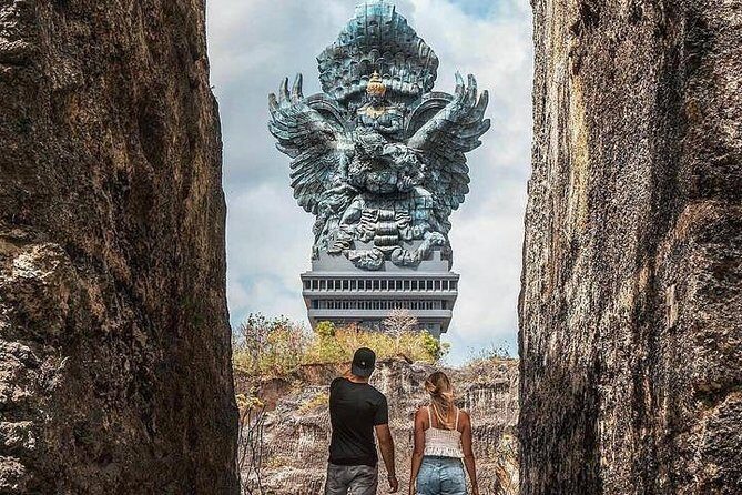 Best Sunset at Uluwatu with Kecak Dance - Key Points