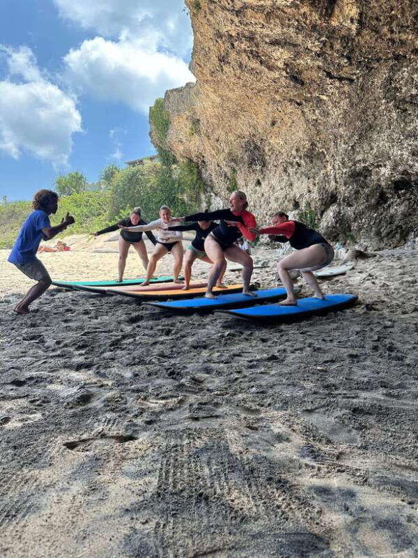 best-surf-lesson-around-uluwatu