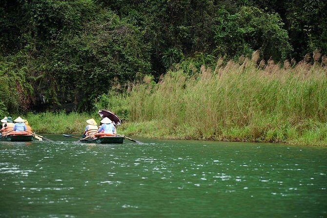 Best tour Ninh Binh Trang An and Mua Cave Limousine Buffet Lunch - Who Should Book This Tour?