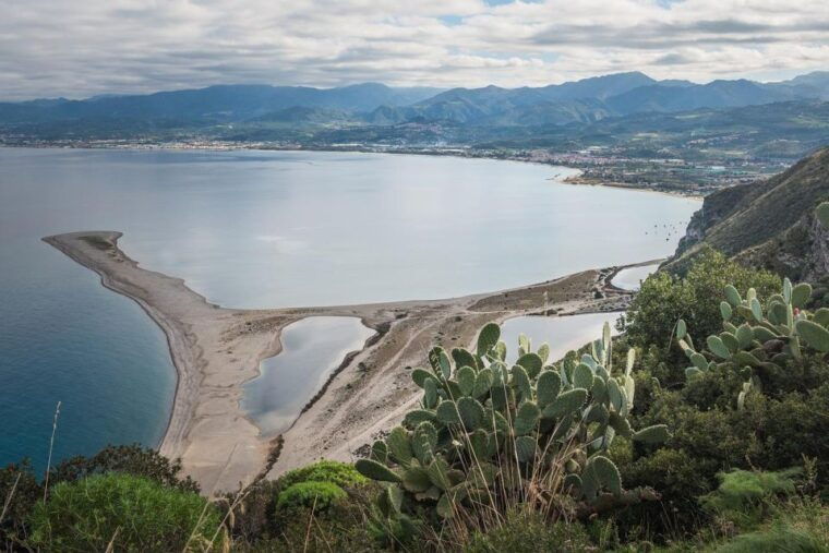 best-tour-of-taormina-castelmola-isola-bella-and-messina