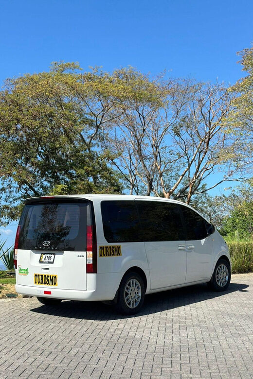Best Value Deluxe Transportation La Fortuna - Airport - Who Should Consider This Service?