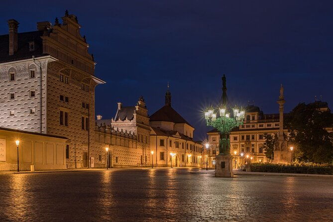 best-views-of-prague-by-night