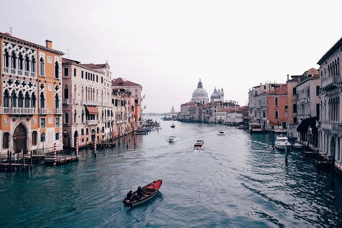 best-walking-tour-of-venice-main-sights-secret-spots-known-only-by-the-locals