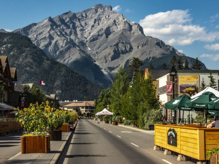 between-banff-calgary-a-smartphone-audio-driving-tour