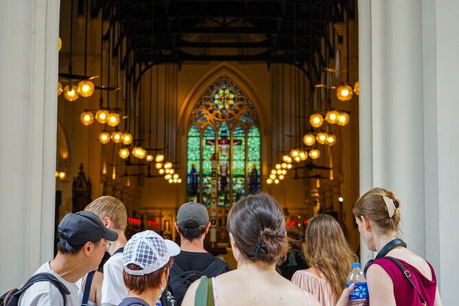 Between Capitalism & Communism: Hong Kong History Tip Based Tour - Key Points