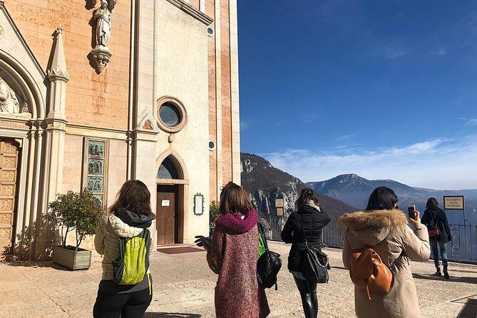 Between heaven and earth: Sanctuary of Madonna della Corona - FAQ