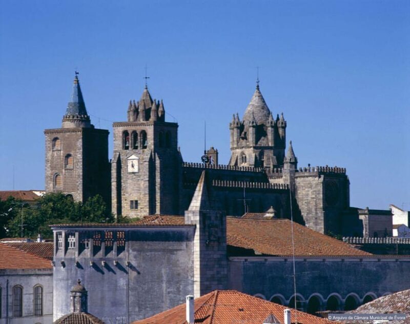 Between Life & Death: Roman Temple, Cathedral & Bone Chapel - The Chapel of Bones: A Macabre Marvel