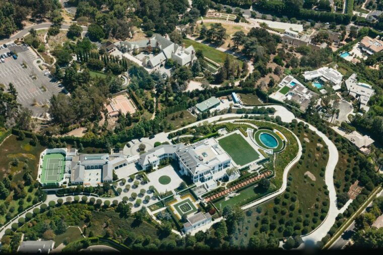 beverly-hills-and-hollywood-helicopter-tour