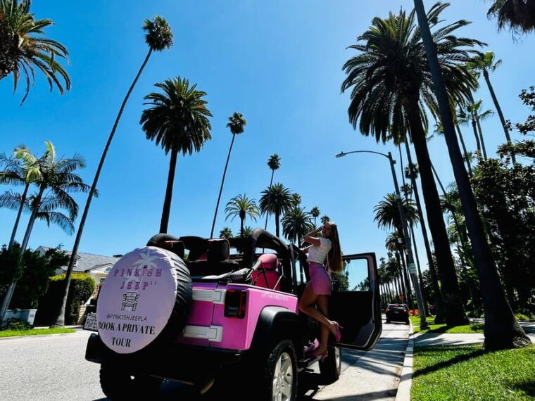 beverly-hills-rodeo-drive-open-pink-jeep-private-tour