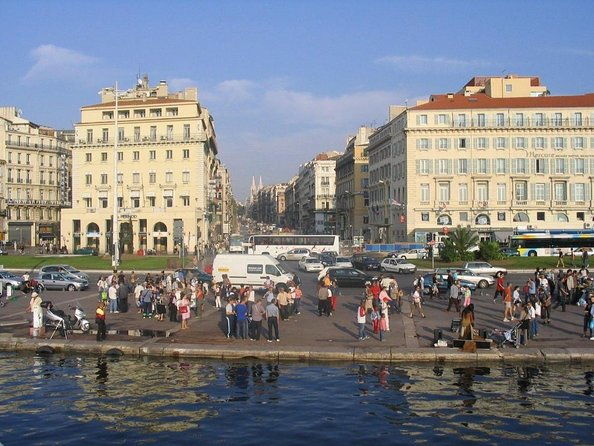 beyond-bouillabaisse-diving-into-marseilles-multicultural-stew
