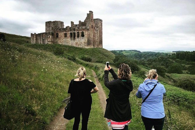 beyond-edinburgh-half-day-tour