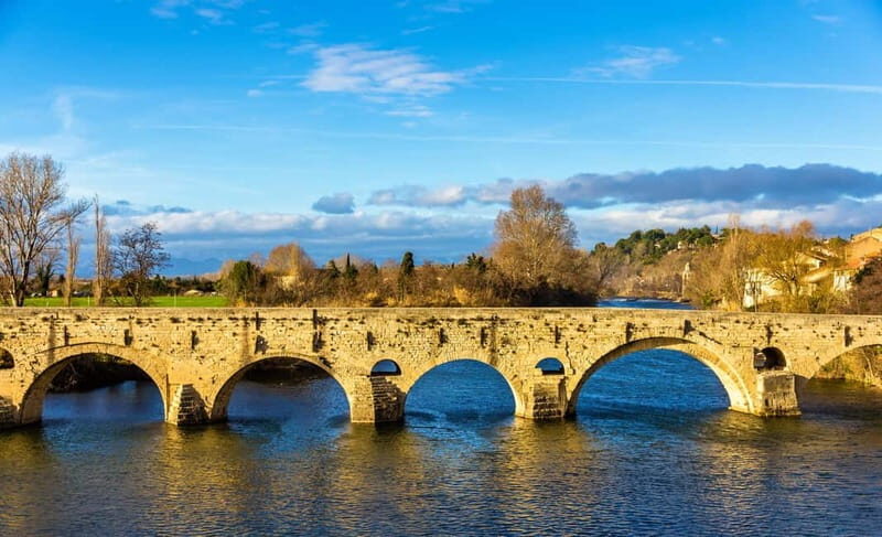 Béziers: Express Walk with a Local - Exploring Historic Landmarks