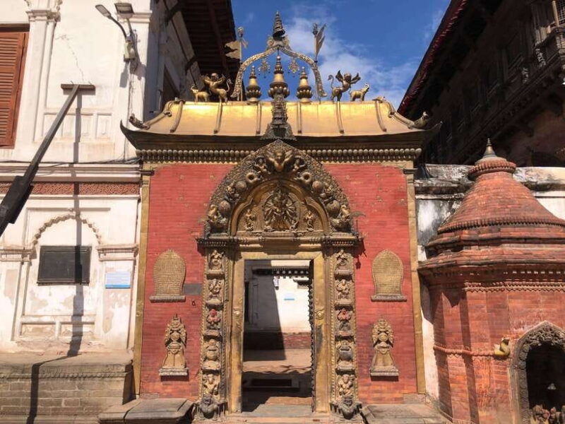 bhaktapur-and-changunarayan-unesco-heritage-sites-tour