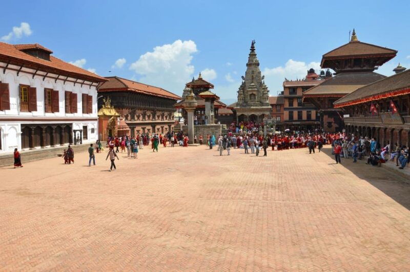 bhaktapur-sightseeing-day-tour