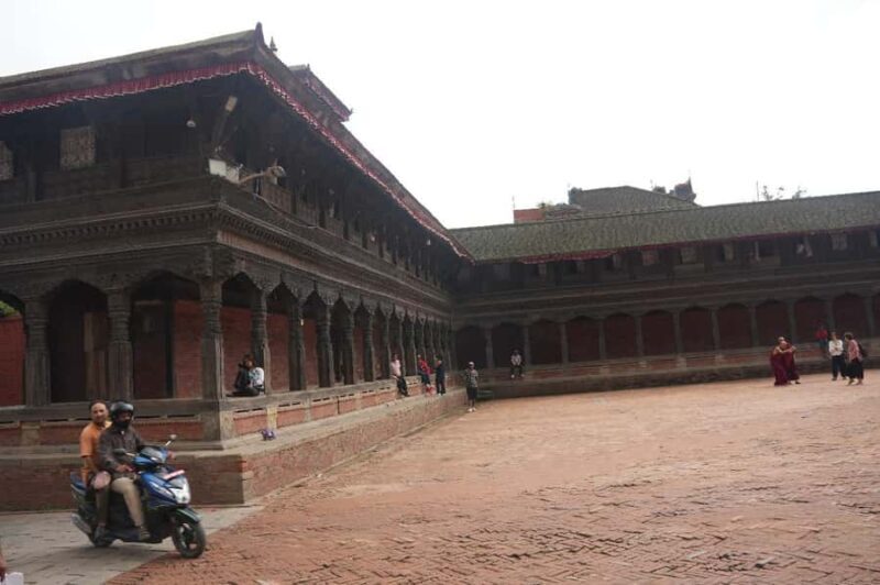 Bhaktapur: Visit 3+ Ponds, Durbarsquare & 5+ Food Testing - Practical Considerations
