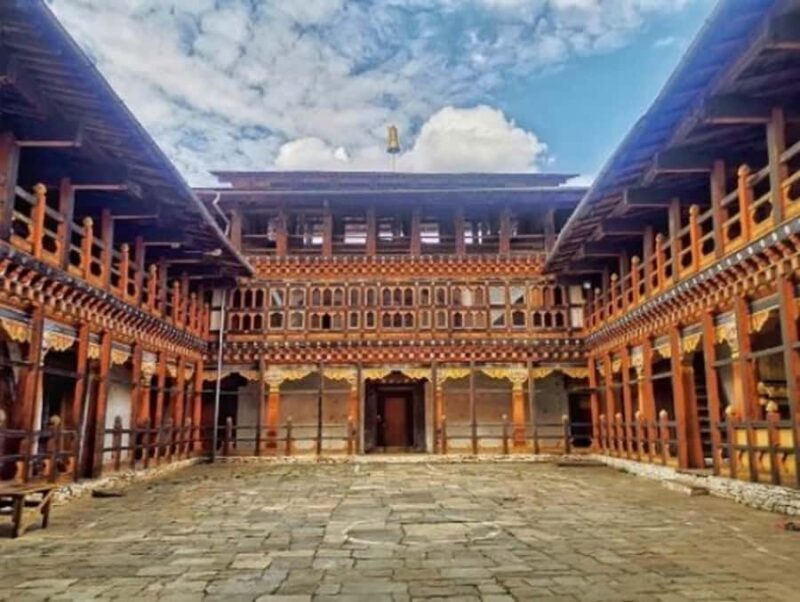 Bhutan: 12-Day Bumthang Valley Trek and Cultural Tour - Price & Value Discussion