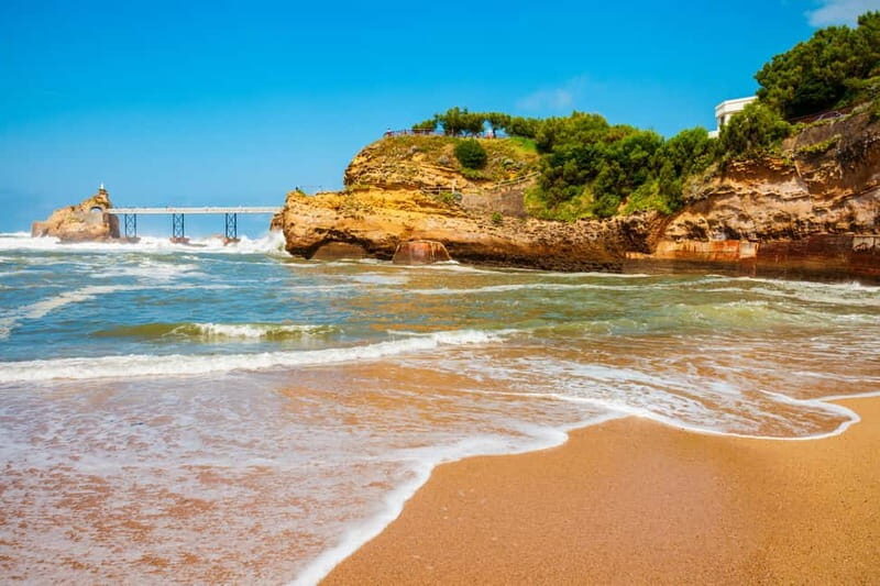 Biarritz: Express Walk with a Local in 60 minutes - Practical Details
