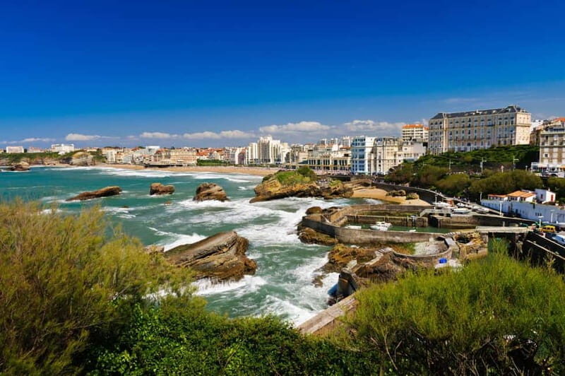 Biarritz: Express Walk with a Local in 60 minutes - Who Should Consider This Tour?