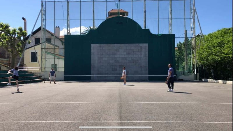 Biarritz happiness: Guided tour on Segway / E-bike + Pala - The Sum Up