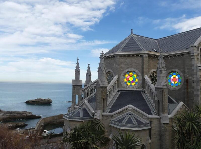 biarritz-outdoor-escape-game-spies-surf-sun