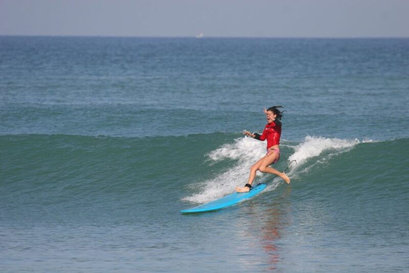 biarritz-surfing-lessons-on-the-basque-coast
