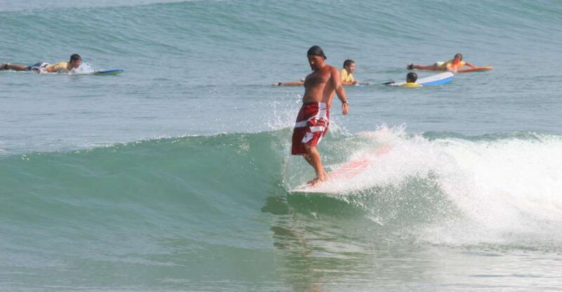 biarritz-surfing-lessons-on-the-basque-coast