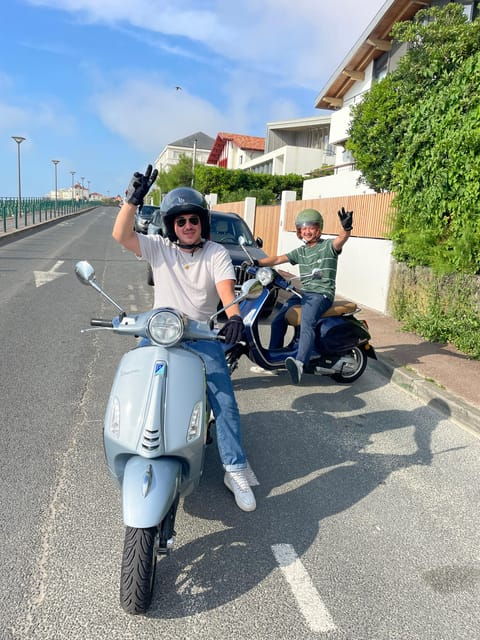biarritz-vespa-scooter-rental-for-the-day