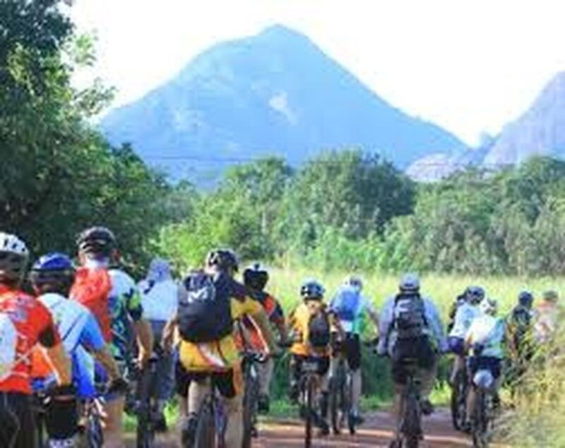 bicycle-adventureella-to-demodara-with-ninearch-bridge-tour