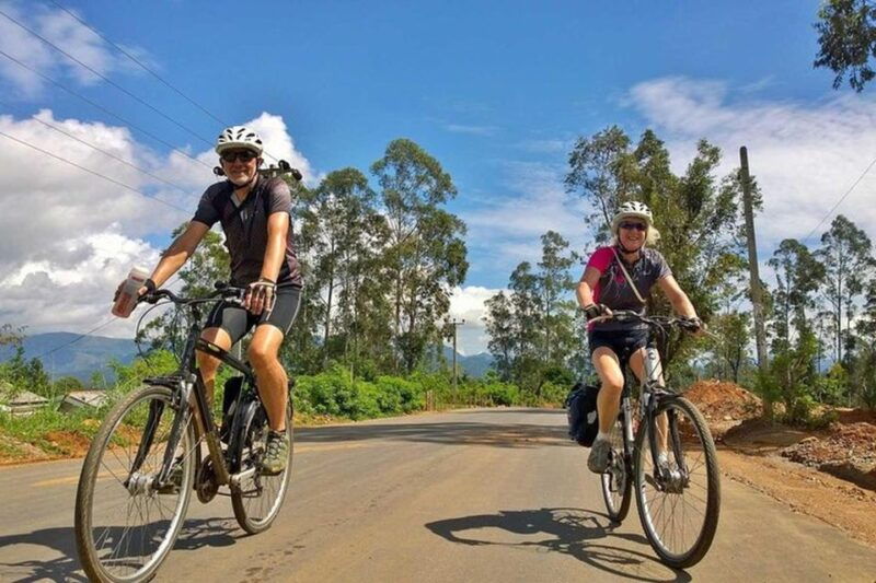 bicycle-adventureella-to-demodara-with-ninearch-bridge-tour