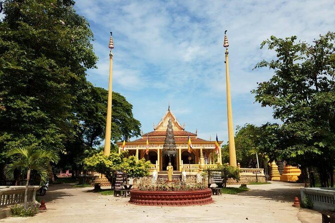 Bicycle Tour to Local village and rice fields in Siem Reap - Authenticity and Local Connection