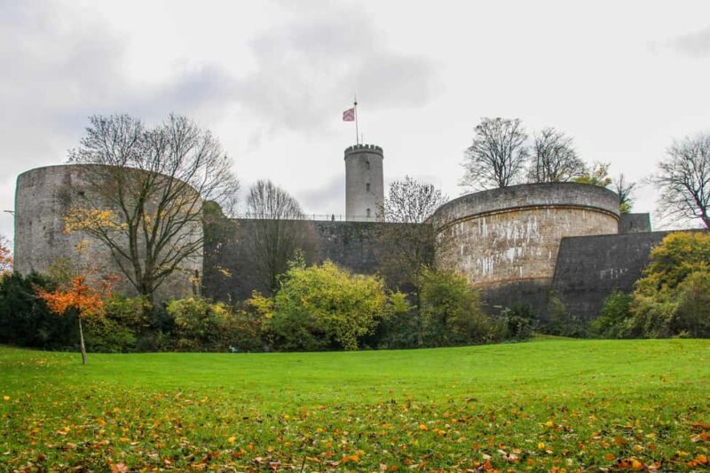 Bielefeld: 2-hour Best Intro Walking Tour with a Local - Key Points