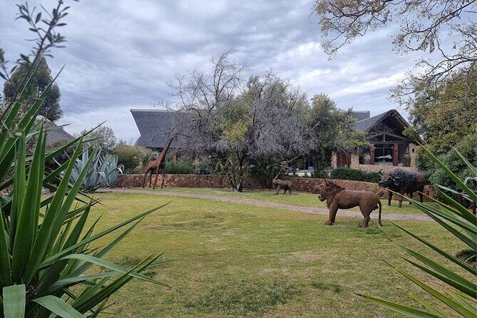 Big 5 Aquila Safari Full Day Tour and Lunch - FAQ