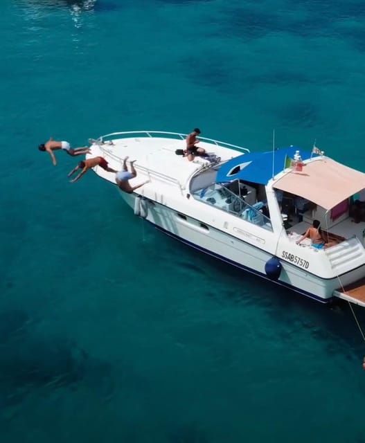 big-boat-tour-for-the-maddalena-archipelago-or-corsica