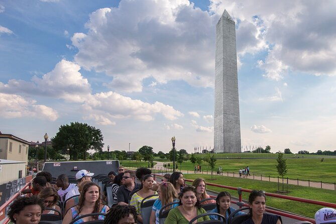 big-bus-dc-hop-on-hop-off-sightseeing-tour-with-17-stops