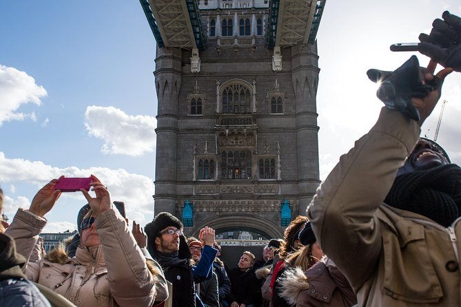 big-bus-london-hop-on-hop-off-tour-with-optional-river-cruise