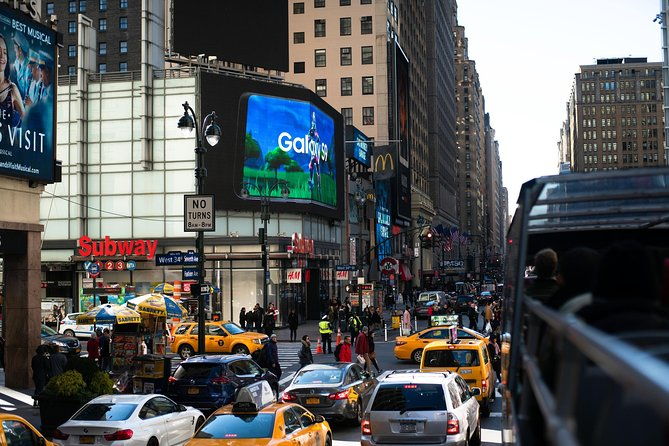 big-bus-nyc-hop-on-hop-off-sightseeing-tour-extra-free-day-2