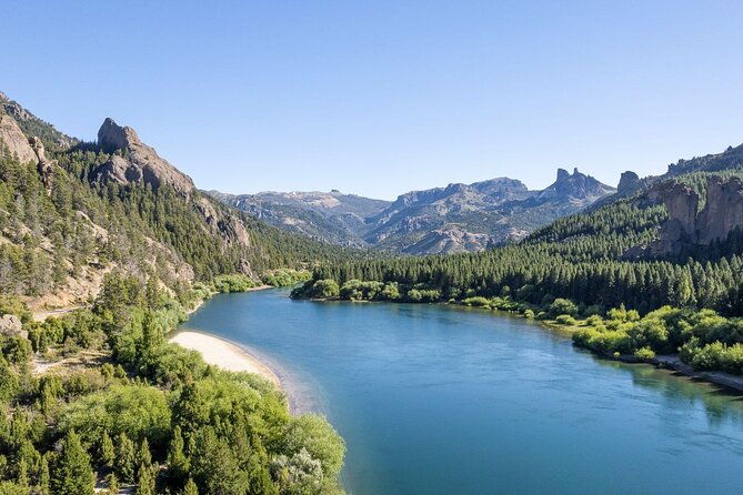 big-circuit-with-villa-la-angostura-lakes-forests-and-mountains