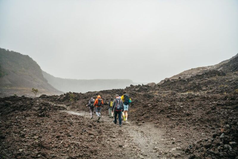 big-island-hawaii-volcanoes-national-park-guided-hike